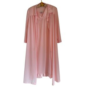 Vintage Vanity Fair Pink Nylon Peignoir Set Womens M/L USA Robe Nightgown Floral